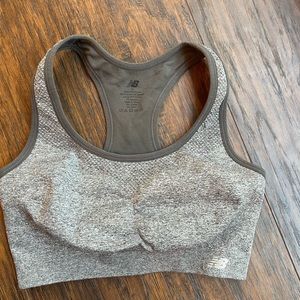 New Balance sport bra NO PADS